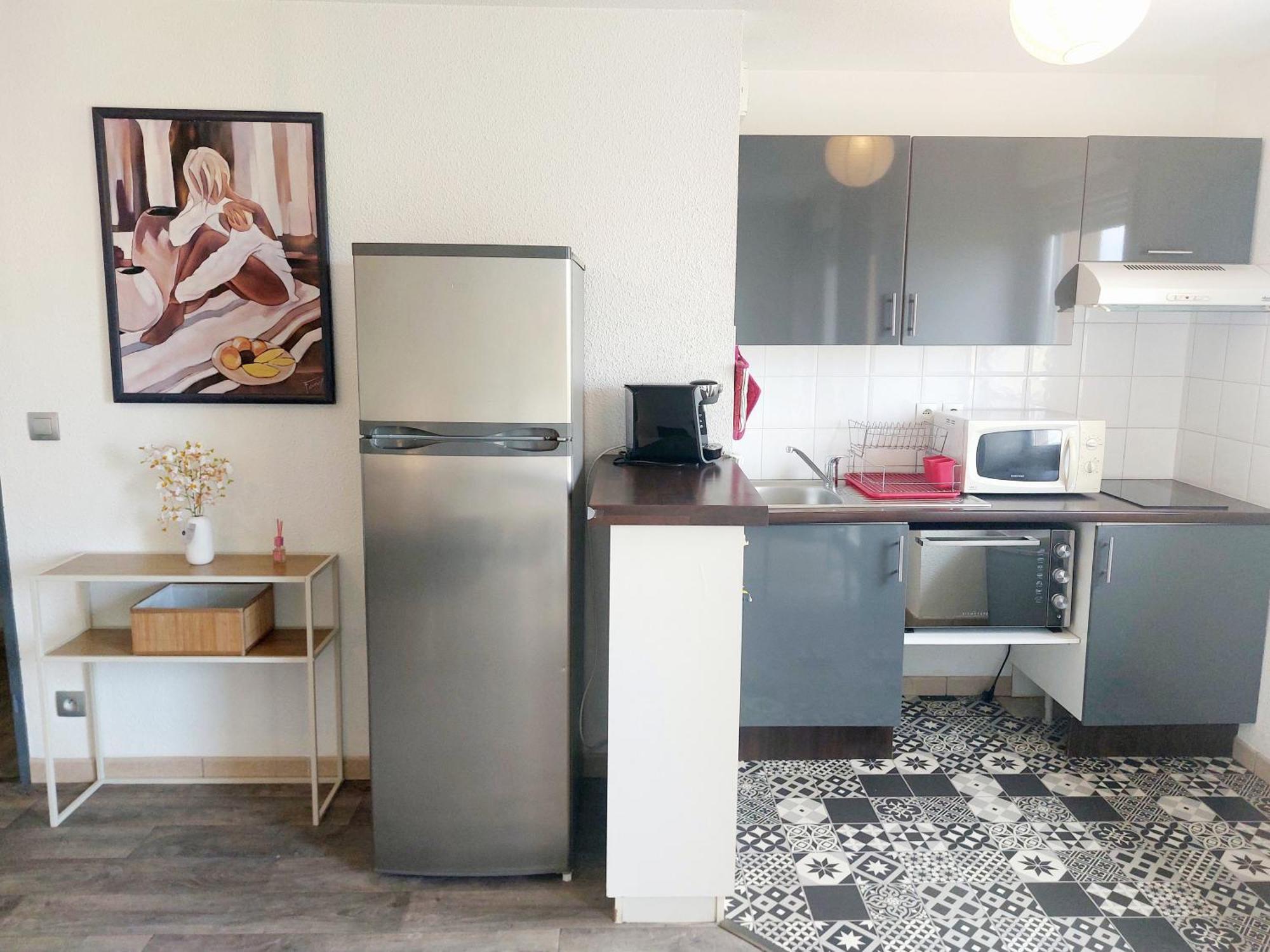 Le Montauriol - Logement Avec Terrasse - Piscine -Tennis - Place De Parking Privee Apartment Montauban Luaran gambar